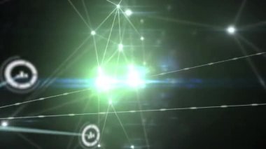 Siyah arkaplan üzerindeki simgelerle bağlantı ağlarının animasyonu. küresel bağlantılar, dijital arayüz, dijital olarak oluşturulan veri işleme konsepti.