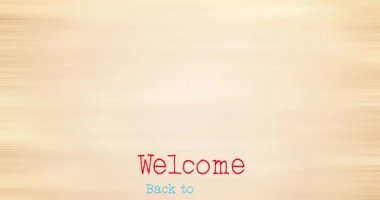 Bej arka plandaki mezuniyet ikonu üzerinden okul metnine tekrar hoş geldin animasyonu. okul, eğitim ve öğrenim konsepti dijital olarak oluşturulmuş video.