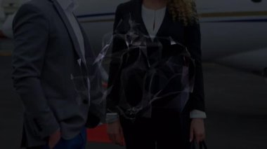 Havaalanı pistinde konuşan iş adamı ve iş kadınına karşı dünya çapında profil simgeleri ağı. iş seyahati ve ağ teknolojisi kavramı