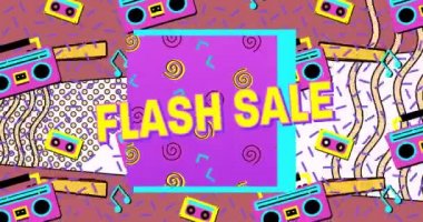 Parlak renkli retro kayıt kalıplarının üzerinde sarı harflerle satılan satılık metinlerin animasyonu. alışveriş, perakende ve tasarruf konsepti dijital olarak oluşturulmuş video.