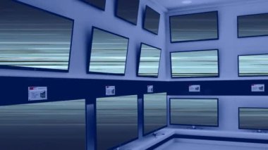 Elektronik mağazasının içinde senkronize video birden fazla televizyon ekranında oynuyor. elektronik ve perakende ticaret teknolojisi kavramı