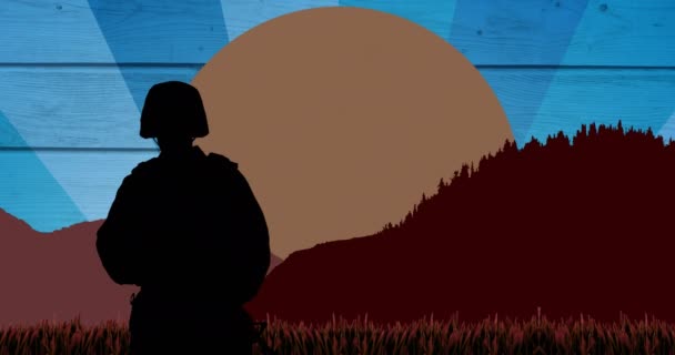 Animation Der Soldatensilhouette Über Sonne Und Berge Auf Blauem Hintergrund — Stockvideo