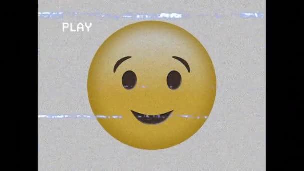 Digitaalinen Animaatio Vhs Häiriö Vaikutus Vastaan Silmää Kasvot Emoji Harmaalla — kuvapankkivideo