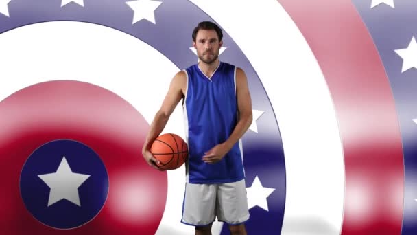 篮球运动员在美国国旗图案和彩色圈上的动画 竞争和爱国主义概念数码视频 — 图库视频影像