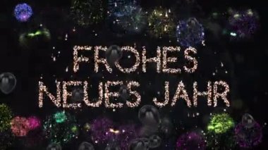 Çatık kaşların üzerinde yüzen balonlar siyah arka planda patlayan havai fişeklere karşı. Yeni yıl partisi ve kutlama konsepti