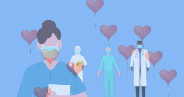 青い背景にフェイスマスクをした健康労働者のシルエットに浮かぶ複数のハート型の風船のイメージ 全球コロナウイルスCovid 19パンデミックの概念デジタル生成画像 — ストック写真