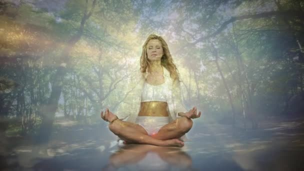 Kafkas Kadının Dijital Kompozisyonu Orman Yoluna Karşı Meditasyon Yapıyor Meditasyon — Stok video