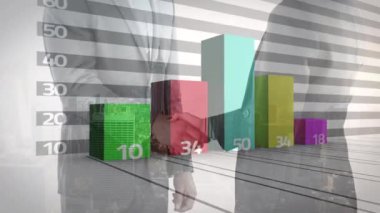 İş adamı ve iş kadınının orta kesimine karşı istatistiksel veri işleme el sıkışıyor. iş ortaklığı ve teknoloji kavramı