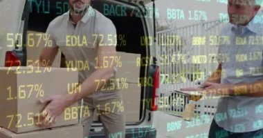 Karton kutularla teslimatçı üzerinde finansal veri işleme animasyonu. küresel sevkiyat, veri işleme ve bağlantılar konsepti dijital olarak oluşturulmuş video.