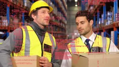 Depoda çalışan farklı insanların veri işleme animasyonları. küresel sevkiyat, dağıtım ve bağlantılar konsepti dijital olarak oluşturulmuş video.