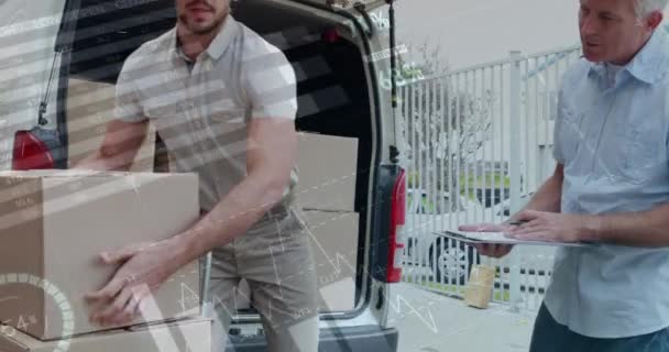 Анімація Обробки Даних Над Людиною Упаковки Коробки Автомобіль Глобальна Концепція — стокове відео