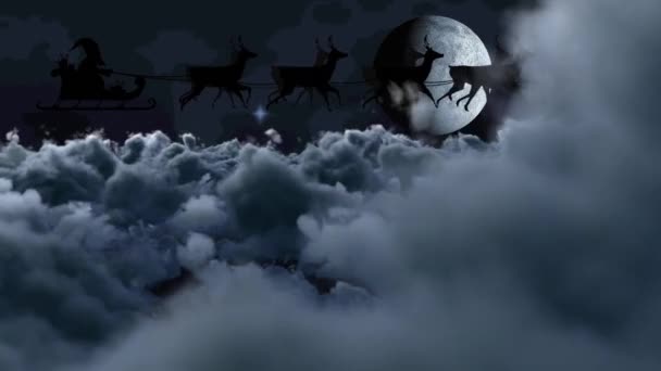 Animation Von Weihnachtsmännern Schlitten Mit Rentieren Über Wolken Und Mond — Stockvideo