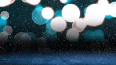 Kopya alanı ve ahşap yüzeyi olan ışıldayan ışık noktalarının üzerine yağan karın animasyonu. Noel, gelenek ve kutlama konsepti dijital olarak oluşturuldu.