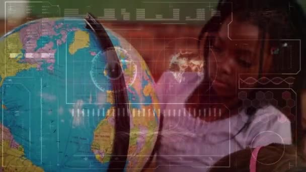 Animation Data Processing Schoolchildren Looking Globe Class Global Education Digital — Stock Video