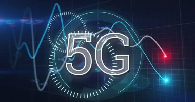 Finansal veri işleme hatlarının üzerinde dönen dürbünlü 5G metin resmi. küresel finansman ağı dijital arayüz konsepti dijital olarak oluşturulmuş görüntü.