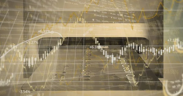 ATM makinelerinde kredi kartı üzerinden finansal veri işleme resmi. küresel finansman, iş ve bağlantı konsepti dijital olarak oluşturulmuş görüntü.
