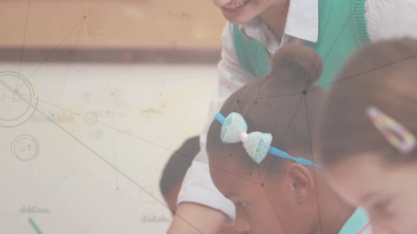 Okuldaki Çocuklar Öğretmenler Arasındaki Bağlantı Ağlarının Animasyonu Küresel Eğitim Dijital — Stok video