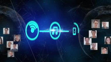 Karanlık arkaplan üzerindeki simgelerin ve bağlantı ağının canlandırılması. küresel internet güvenliği, dijital arayüz ve bağlantılar konsepti dijital olarak oluşturulmuş video.