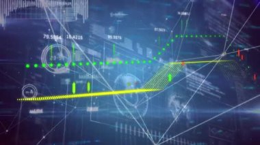Kapsam taraması ve bağlantı ağı üzerinden finansal veri işleme animasyonu. küresel iş, finans, bağlantılar ve dijital arayüz konsepti dijital olarak oluşturulmuş video.