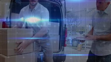 İki teslimatçı üzerinde veri işleme animasyonu. küresel gönderim ve bağlantılar konsepti dijital olarak oluşturulmuş video.