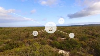 Manzara üzerindeki simgelerle bağlantı ağının animasyonu. küresel çevrimiçi bağlantılar, dijital arayüz ve dijital olarak oluşturulan iletişim konsepti.