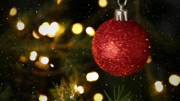 Κινούμενο Χιόνι Πέφτει Πάνω Από Κόκκινο Στολίδι Χριστούγεννα Χριστούγεννα Παράδοση — Αρχείο Βίντεο