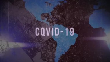 Dünya haritasında covid 19 metnin animasyonu. küresel covid 19 salgın, ilaç ve sağlık hizmetleri konsepti dijital olarak oluşturulmuş video.