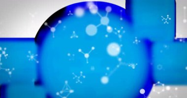 Mavi arka planda birden fazla düşen bağlantı ağının animasyonu. Sosyal medya ve iletişim konsepti dijital olarak oluşturulmuş video.