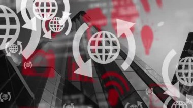 Şehir manzarası üzerindeki simgelerle bağlantı ağının animasyonu. ticari, ağ, bağlantılar, teknoloji ve dijital arayüz kavramı dijital olarak oluşturulmuş video.