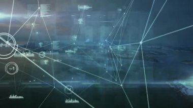 Manzara üzerinde bağlantı ağları ve veri işleme animasyonları. küresel bağlantılar, dijital arayüz, dijital olarak oluşturulan veri işleme konsepti.