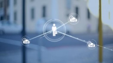 Şehir manzarası üzerindeki bağlantı ağının animasyonu. küresel bağlantılar, dijital arayüz, teknoloji ve ağ konsepti dijital olarak oluşturulmuş video.