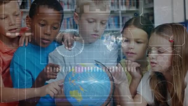 시간에 지구를 학생들을 데이터 애니메이션 글로벌 디지털 인터페이스 디지털 비디오 — 비디오