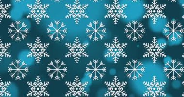 Mavi zemin üzerindeki ışık noktalarına karşı kusursuz desenli çoklu kar taneleri simgeleri. Noel şenliği ve kutlama konsepti