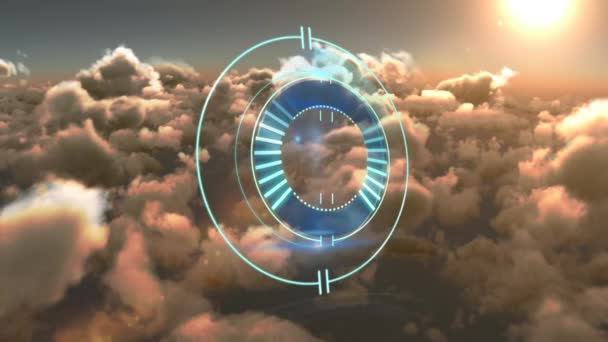 Animacja Bezpiecznego Zamka Obracającego Się Nad Pochmurnym Niebem Koncepcja Technologii — Wideo stockowe