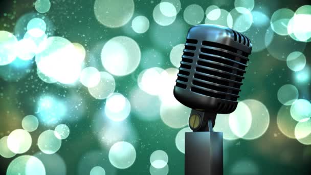 Microfone Metálico Retro Contra Manchas Luz Contra Fundo Verde Evento — Vídeo de Stock
