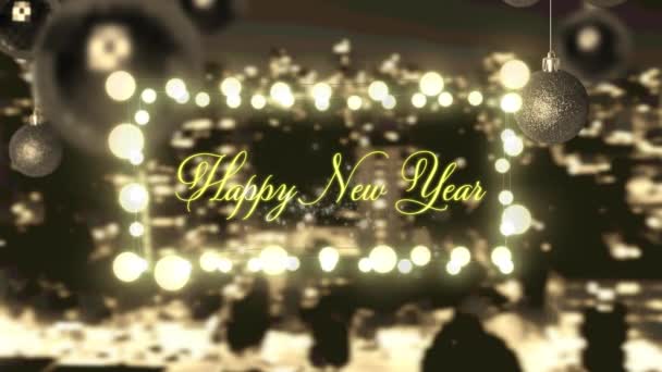 Frohes Neues Jahr Über Lichterketten Und Hängende Christbaumschmuck Gegen Luftaufnahmen — Stockvideo