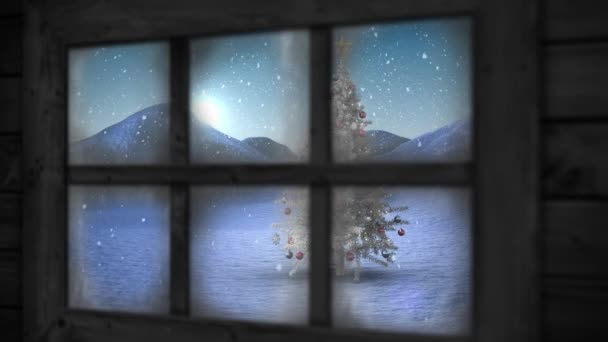 Деревянная Оконная Рама Против Снега Падающего Рождественскую Елку Зимнем Пейзаже — стоковое видео