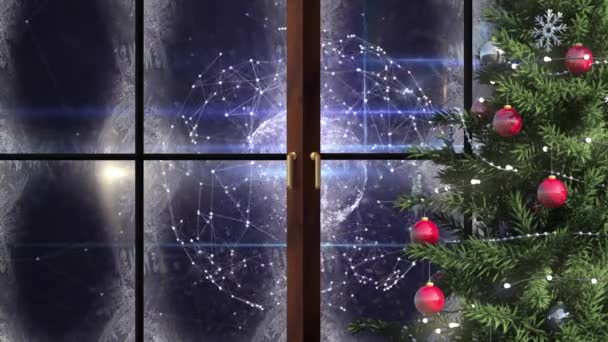 Weihnachtsbaum Und Hölzerner Fensterrahmen Vor Einem Sich Drehenden Netz Von — Stockvideo