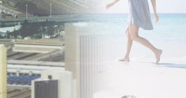 Kompozitní Šťastná Žena Kráčí Slunné Pláži Rychlým Provozem Městě Zdraví — Stock video