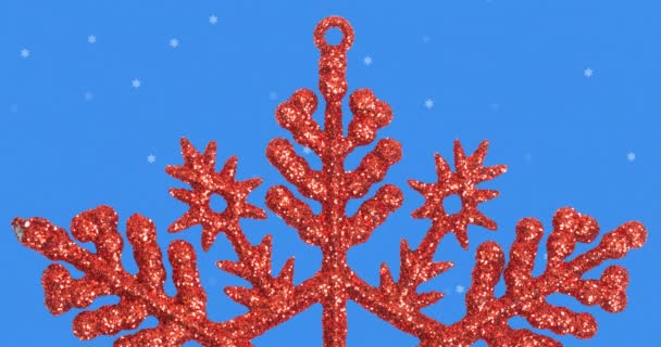 Animation Von Schnee Der Über Die Weihnachtsdekoration Roter Sterne Auf — Stockvideo