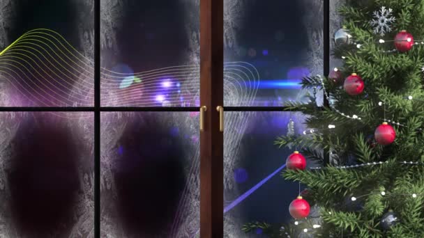 Kerstboom Houten Raamkozijn Tegen Digitale Golf Lichtvlekken Zwarte Achtergrond Kerstfeest — Stockvideo