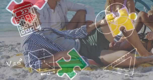 Animatie Van Kleurrijke Puzzelstukjes Schoolspullen Vrolijke Vrienden Zomerstrandfeest Autisme Leerproblemen — Stockvideo