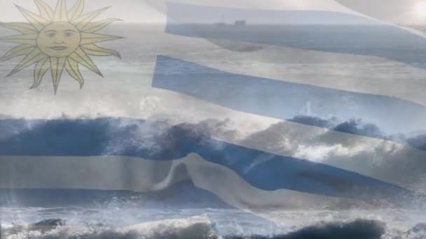 Animación Bandera Uruguay Soplando Sobre Las Olas Mar Viajes Vacaciones — Vídeo de stock