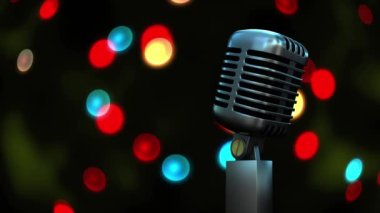 Retro metalik mikrofon, yeşil arkaplana karşı renkli ışık noktalarına karşı. müzik etkinliği ve kutlama konsepti