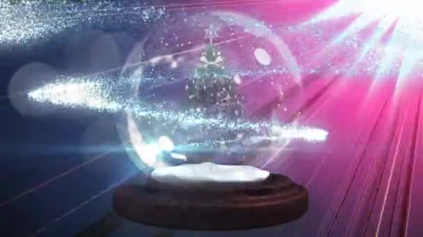 Animation Des Schneeballs Über Glühenden Strahlen Auf Violettem Hintergrund Weihnachten — Stockvideo