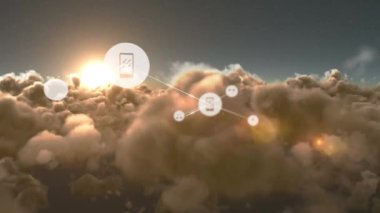 Bulutların üzerinde notlar ve akıllı telefonlar olan simgelerin bağlantı ağının animasyonu. küresel bağlantılar, dijital arayüz ve teknoloji konsepti dijital olarak oluşturulmuş video.