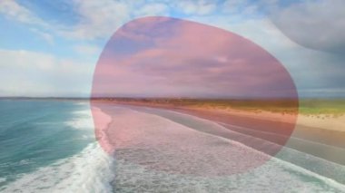 Japon bayrağının sahile dalgalanmasının animasyonu. seyahat, tatiller, vatanseverlik ve dijital olarak üretilen video konsepti.