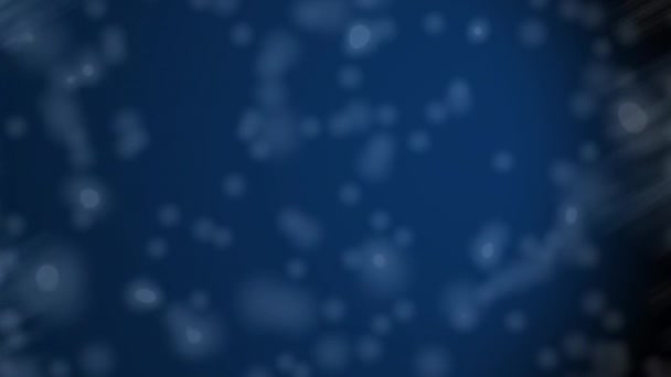 雪の結晶は 青色の背景に落下する光の斑点の上にフレームを形成します クリスマス フェスティバルとお祝いのコンセプト — ストック動画