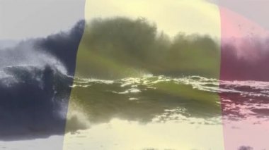 Sahilde dalgalanan Belçika bayrağının animasyonu. seyahat, tatiller, vatanseverlik ve dijital olarak üretilen video konsepti.