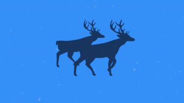 Mavi arka planda yürüyen iki ren geyiği siluetinin üzerine kar yağıyor. Noel şenliği ve kutlama konsepti